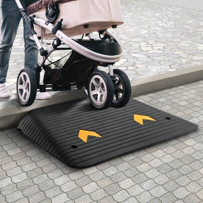 VEVOR Rubber Threshold Ramp Door Ramp 4" Rise 15 Tons Load Rubber Curb Ramp