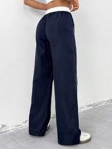 Pantalón Jogger Deportivo Azul Marino, Cintura Contraste Blanco Con Cordón, Diseño De Rayas Blancas Laterales, Contorno Favorecido De Caderas, Corte Amplio Holgado De Pierna Ancha, Tejido Suave Algodón, Estilo Urbano Streetwear Casual Juvenil - Azul marino - Ver 7