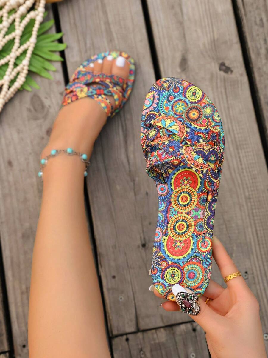 波西米亚风印花交叉绑带平底凉鞋，夏季度假休闲露趾拖鞋 - 彩色 - 查看 1