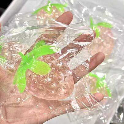 草莓麦芽味挤压减压球，可爱粉色软萌玩具，软萌指尖玩具