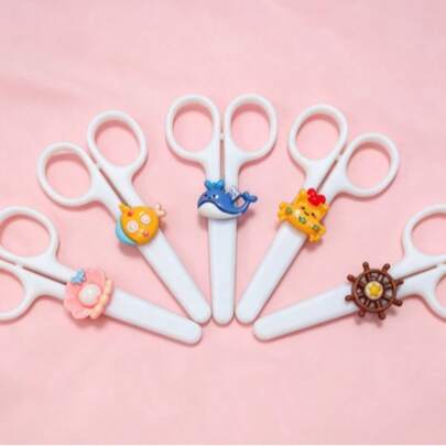 2 piezas/5 piezas/10 piezas Tijeras de estudiante de la serie Future Star, lindas y de alta apariencia, la mejor opción para manualidades. Tijeras de arte de estudiante de acero inoxidable, perfectas para manualidades de estudiantes, uso de oficina o actividades de corte de papel. Con un diseño de punta redonda, ofrecen características de adecuadas para estudiantes.