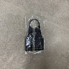 一套两个洗衣液杯架和液体洗涤剂分配器，告别凌乱和泄漏，让您的洗衣机、烘干机和洗衣房地面保持清洁有序，适用于大多数瓶装尺寸 - 多色 - 查看 14