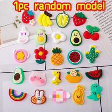 1个全新手工制作的挤压式减压球，适合制作创意玩具，也适用于全球家庭聚会、节日、派对活动、嘉年华、复活节等场合。内含弹性珠子，是一款ASMR放松玩具，适合高压办公人员和学生，可以缓解紧张和焦虑，也可作为家居装饰、房间装饰等。 - A - 查看 14