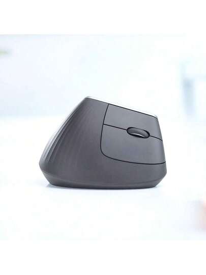 Chuột không dây Logitech MX Vertical - Thiết kế công thái học giúp giảm mỏi cơ, dễ dàng chuyển đổi nội dung giữa 3 hệ điều hành Windows và Mac, có thể sạc lại.
