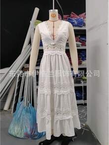 New Summer Women's Lace Patchwork V Neck Sleeveless Dress Casual Loose Mini Dress With Floral Embroidery Beach Party Sundress - 白色 - 查看 7