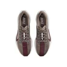 Nike Pegasus Plus Fabric Low Top Running Shoes Men's Olive Gray Imported Marble - Olive Grey - View 4