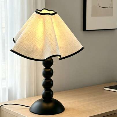 1个USB供电的极简主义台灯，现代复古风格高端装饰灯，适用于卧室床头柜、房间书桌。