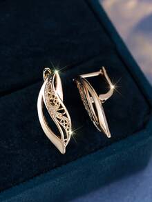 Vanel 一对别致的金色极简漩涡耳环，精致的镂空设计，适合日常佩戴和派对的时尚饰品 - 金黃色 - 查看 4