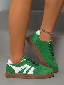 Zapatillas casuales de mujer con rayas y parches con letra, versátiles, planas, cómodas, antideslizantes y transpirables, adecuadas para todas las estaciones y uso diario - Verde - Ver 5