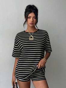 de 2 piezas de camiseta de manga corta con cuello redondo y hombros descubiertos a rayas en blanco y negro, y shorts holgados con cintura elástica a rayas, adecuado para uso diario, ir al trabajo, casual, vacaciones, estilo bohemio de verano eleg - En blanco y negro - Ver 6