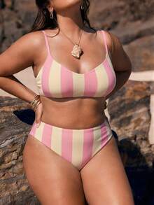 2026 Sommer Neu Damen Große Größen Bikini Set in Rosa & Beige mit breitem vertikalem Streifenmuster, zufälliges Muster an den Schulterträgern, frischer süßer Mädchenstil Zweiteiler Badeanzug, hohe Taille mit Bauchkontrolle, modisch vielseitig, geeignet für Strandfreizeit, Heißwasser-Urlaub, Strandmode - Rosa und weiße Streifen - Übersicht 7