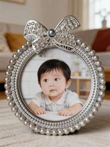 1pc Silver Frame Plastic Bow Tie Photo Frame, Inlaid With Rhinestones And Faux Pearls, 3", 6", 7" Oval Photo Frame, Valentine's Day Birthday Party Home Decor Accessory (Random Pattern Sent) - Multicolor - View 9