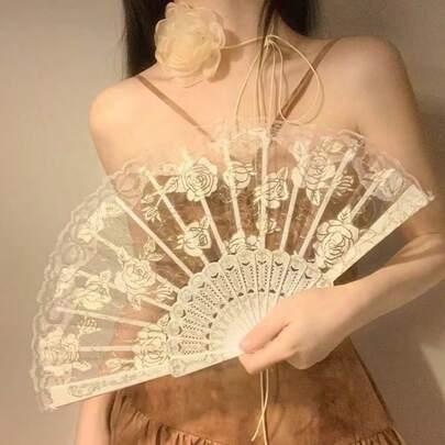 Quạt xếp ren thanh lịch cán nhựa, quạt cầm tay kiểu Trung Quốc họa tiết hoa hồng thời trang, phụ kiện văn hóa cổ điển dành cho nữ, đồ ren thủ công tinh xảo, phụ kiện cho Hanfu & Cheongsam, đạo cụ biểu diễn múa & chụp ảnh, quà tặng trang trí cổ điển, vật dụng cần thiết khi đi du lịch mùa hè, quà tặng tốt nghiệp.
