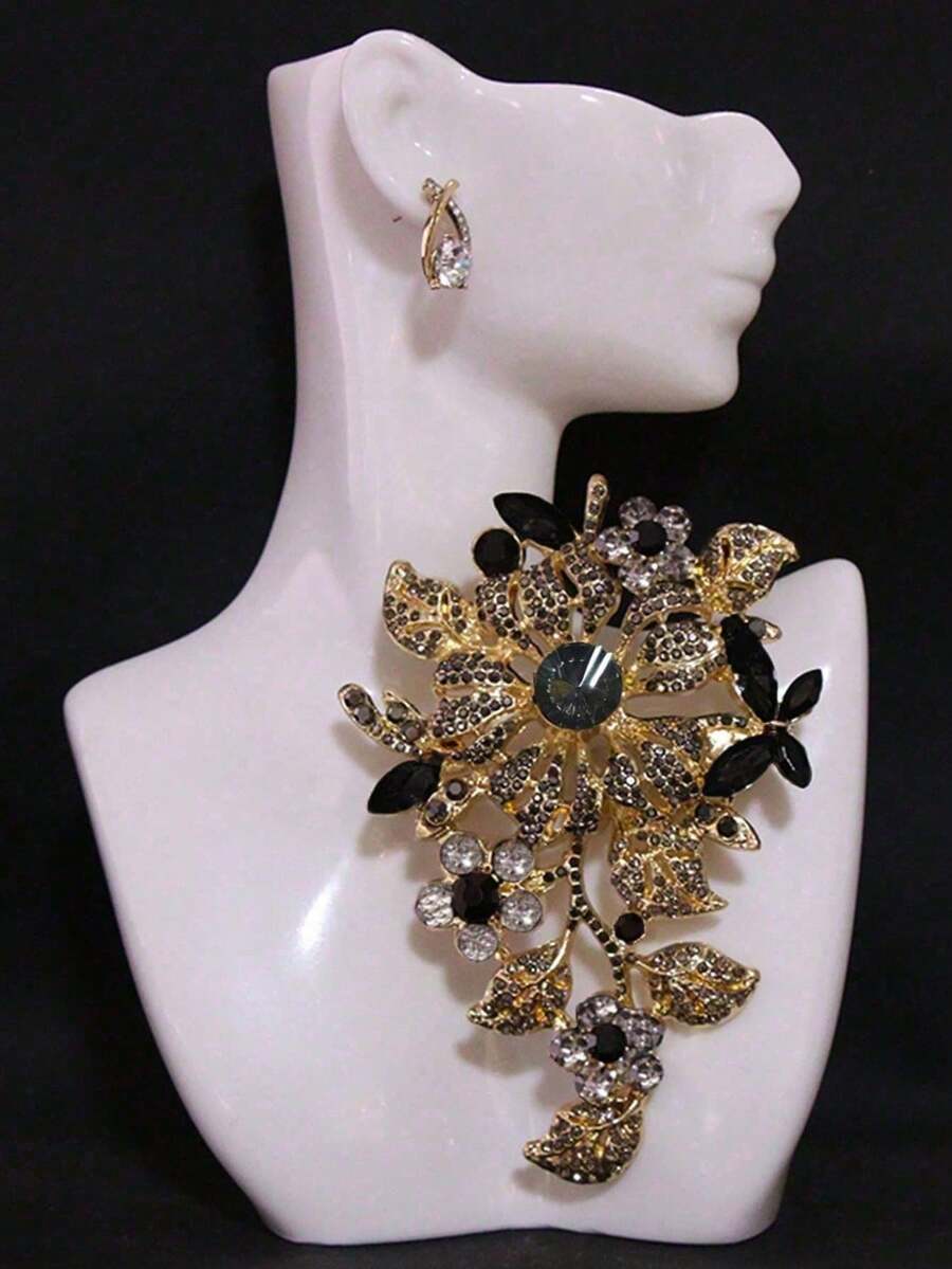 1pc Fully Rhinestone Flower Brooch, Exaggerated Luxury Crystal Suit Lapel Pin Accessory For Women - Black - View 1