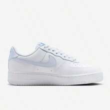 Nike 耐克女鞋新款 AIR FORCE 1 空军一号 低帮滑板鞋 AF1 休闲运动鞋 - 淺藍色 - 查看 4