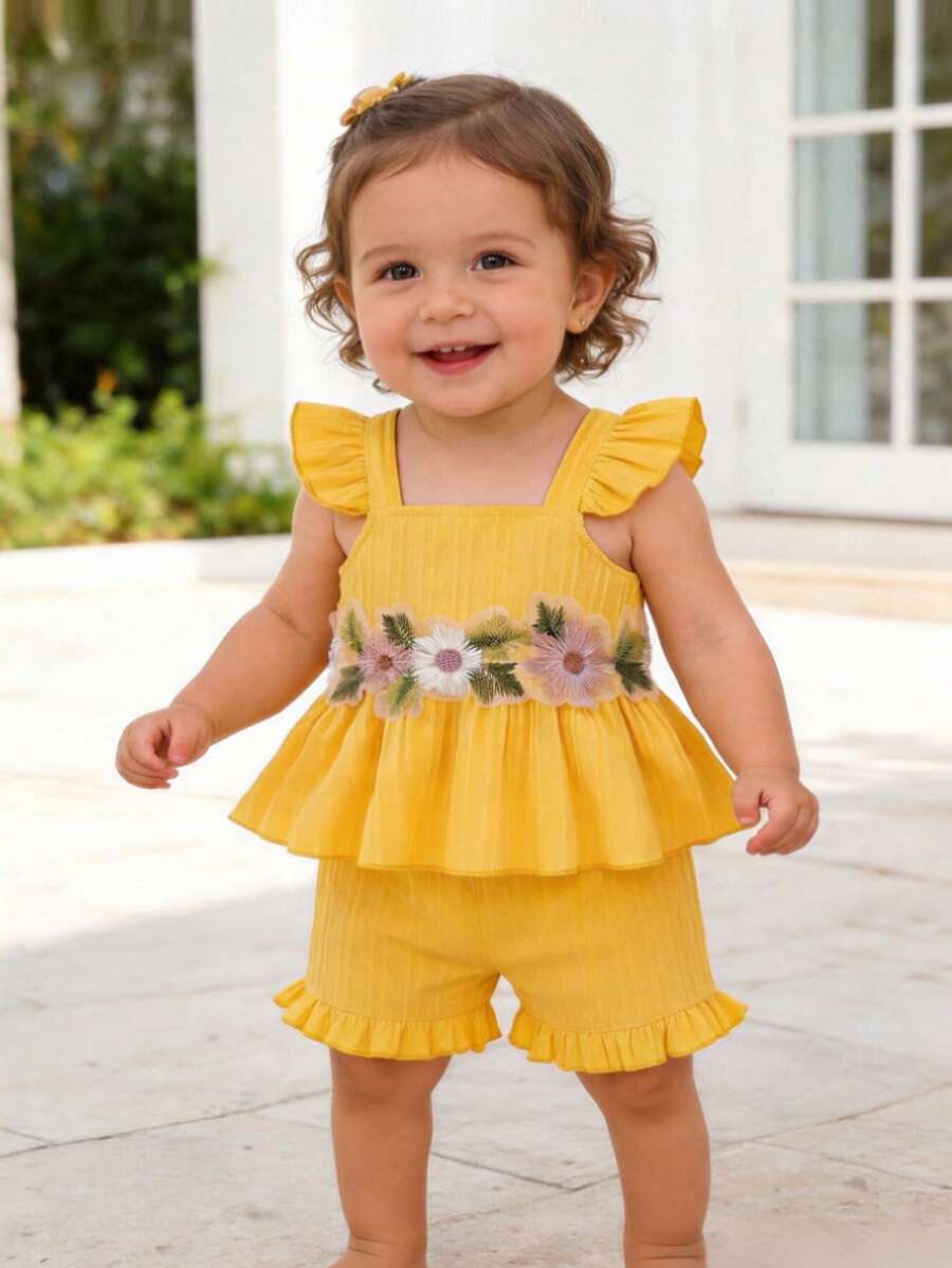 Set de 2 piezas para niñas bebé: Top con bordado floral y onda + Shorts con volantes, cómodo y refrescante estilo coreano dulce, adecuado para uso diario/casual de vacaciones - Amarillo - Ver 1