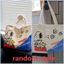SNOOPY 史努比卡通印花帆布单肩包，简约学生背包。非常适合作为节日礼物和生日礼物，也是露营、海滩度假和邮轮旅行的理想之选。 - 彩色 - 查看 6