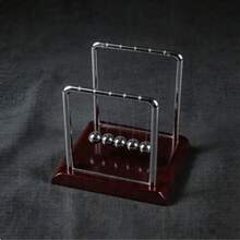 牛顿摆平衡球，黑色底座，趣味科学物理学习配件，缓解焦虑套装，桌面玩具，办公室家居装饰 - 生日、圣诞节、派对礼物 - 多顏色 - 查看 11