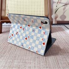 1个蓝白棋盘格樱桃爱心平板电脑保护套，带笔槽，多角度磁吸支架，支持自动休眠/唤醒功能，兼容iPad Pro/Air、三星、小米、OPPO、华为MatePad、vivo、荣耀、联想小新平板电脑。 - 彩色 - 查看 8