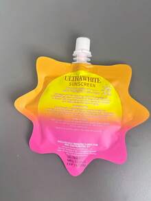 超強防曬，早晨通勤者、學生與軍事訓練必備！SPF50+ PA+ 高係數防曬乳液，乳霜質地，不結塊、不搓球，防水抗汗，持久持妝，提亮滋養，無白cast，2合1隔離防曬，適合敏感肌、油肌、乾肌，全身可用，學生適用的大容量平價防曬，戶外、海灘、駕訓班、UV防護、曬後修復、素顏感防曬霜，防水SPF50防曬禮盒，畢業、生日、派對小禮，夏季、海灘、戶外、旅行，女性與女孩護膚 - 黃色 - 查看 9
