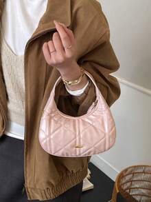 Bolso de mano en forma de media luna acolchado con rombos en color rosa, bolso casual y versátil para el hombro/cruzado para el verano y el transporte diario - Rosa - Ver 5