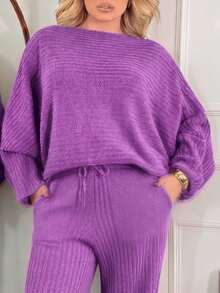 Women's Cold Weather Set In Ribbed Mousse Knit - Oversized Blouse And Pants | Fits Sizes 36 To 44 | Textured Pattern | Wool-Like Fabric | Pocket | Drawstring | Women's Clothing | Daily Wear | Autumn/Winter - Red Violet - View 5