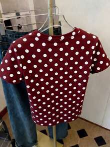 Camiseta de mujer de manga corta y cuello redondo de unicolor con estampado de lunares elegante y versátil, ideal para el estilo de viaje, vacaciones y playa - Burdeos - Ver 2