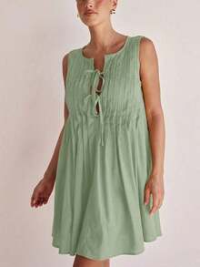 Vestido corto informal versátil de cuello cerrado sin mangas para mujer, detalles de pliegues y cordón delantero.Tela 100% algodón cómoda y transpirable, silueta holgada.Ideal para verano, playa y vacaciones. - verde menta - Ver 5