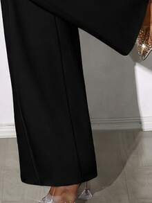 优雅女士黑色长袖蕾丝连体裤，V领设计，阔腿款式，时尚面料，腰带设计，度假风 - 黑色 - 查看 5