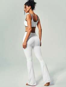 UONNOU High-Waisted Flared Yoga Pants And U-Neck Sports Bra Seamless Workout Set - White - View 5