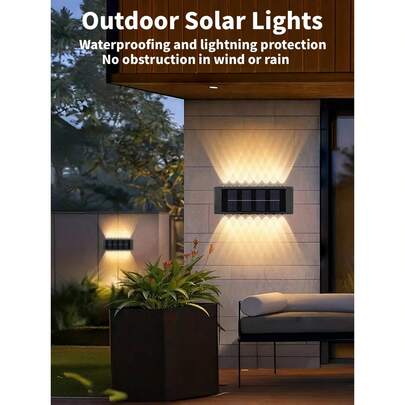 1/2 chiếc đèn tường năng lượng mặt trời ngoài trời, đèn hiên nhà, đèn treo tường, đèn Giáng sinh, đèn cầu thang LED năng lượng mặt trời, đèn sân thượng năng lượng mặt trời sáng, đèn cầu thang năng lượng mặt trời chống thấm nước, thích hợp để gắn trên tường hoặc cột hàng rào, trang trí mùa thu, trang trí nhà cửa, trang trí ngoài trời, trang trí Halloween, trang trí mùa thu, với chức năng tự động bật/tắt cho sân thượng, cầu thang, hàng rào, sân vườn, hành lang, đèn tường.