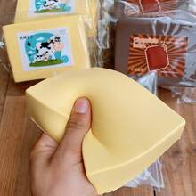 2026新款Hachimi牛奶砖慢回弹玩具 - 超柔软慢回弹材质 - 原创牛奶砖设计 - 柔软顺滑，有效缓解压力 - 办公桌减压 - 通勤伴侣放松 - 居家休闲舒适 - 情侣礼物 - 情人节礼物 - 情侣礼物 - 伴侣礼物 - 慢回弹玩具 - 慢回弹魔方 - 解压玩具 - Nee Doh - 奶酪慢回弹玩具 - 压力球 - 彩色 - 查看 12