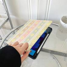 1 chiếc ốp lưng máy tính bảng họa tiết sọc pastel và hoa cúc vàng - Ốp bảo vệ đa góc có ngăn đựng bút, tương thích với iPad Pro (M5)/ Air (M3)/ 11"(A16)/ 10.9/10.2/ Air thế hệ thứ 5/Pro11/10/9.7/Air 2/ (thế hệ thứ 7)/ (thế hệ thứ 8)/ Air 4/5/ Pro 11/ Thế hệ thứ 10 10.9 inch 2022 Smart Case - Nhiều màu - Xem 3
