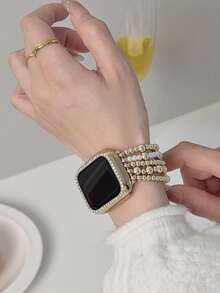 MAPUCE 1件時尚串珠手鍊錶帶適用於Apple Watch，相容於Apple Watch Ultra/SE/11/10/9/8/7/6/5/4/3/2/1系列 38/40/41/42/44/45/46/49mm錶殼。採用多層金屬與珍珠珠飾設計搭配十字圖案，這款可愛的手工彈性錶帶是送給女朋友或情侶的完美禮物 - T096金色 - 查看 9