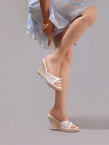 Sandal Platform Wedges Tali Rami dengan Pita Renda dan Sol Tebal, Ujung Terbuka, Sandal Kasual Liburan Musim Panas, Sandal Selop Platform Hak Tinggi, Mode Sehari-hari, Kebutuhan Liburan - Putih - View 9