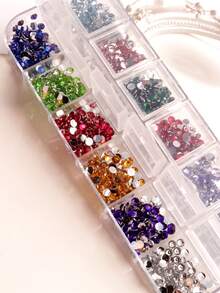 12 compartiments multi-tailles Strass 3D pour ongles - Pierres acryliques vives et pour la décoration d'art des ongles DIY, couleurs assorties (rose, bleu, vert, rouge, violet) - Parfait pour créer des designs d'ongles époustouflants, bijoux pour ongles - Multicolore - Voir 9