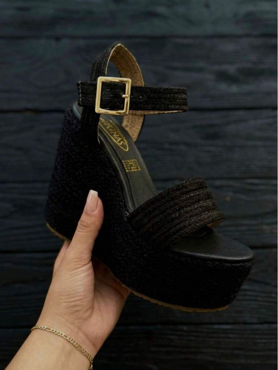 Women Wedges & Flatform - Black - View 1