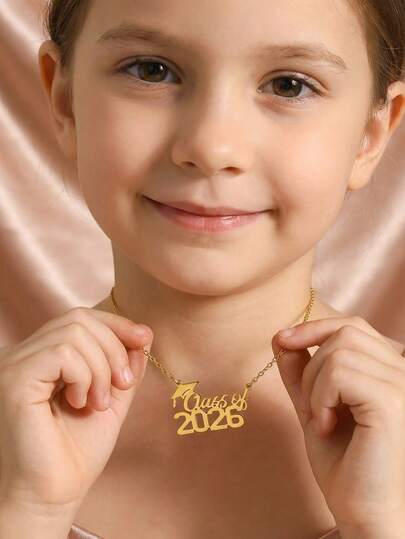 1pc Simple Fashion Class Of The Year 2026 Graduation Cap Pendant Stainless Steel Necklace For Graduates Classmates Friends Boys Girls Graduation & Back To School Season Jewelry Accessory Souvenir Gift For Daily Decoration