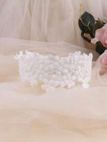 1pc White Lace Floral Wide-Banded Headband, Women Elegant Retro Headpiece, Bridal Photoshoot & Daily Accessory,Travel,Birthday - White - View 3