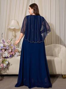 Elegant Plus Size Rhinestone Applique V-Neck Long Formal Dress, Charming Sleeveless Flared Evening Gown With Contrast Mesh Details Wedding Party Fall - Royal Blue - View 2