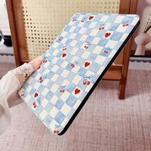 1个蓝白棋盘格樱桃爱心平板电脑保护套，带笔槽，多角度磁吸支架，支持自动休眠/唤醒功能，兼容iPad Pro/Air、三星、小米、OPPO、华为MatePad、vivo、荣耀、联想小新平板电脑。 - 彩色 - 查看 6