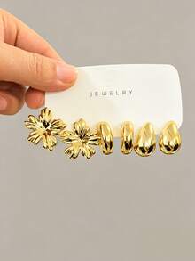 2-8 Pairs Thick Gold Hoop Earrings Set, Women's Low Allergy Thick Gold Earrings, Fashionable Multi-Element New Design Earrings Set - Gold - View 8