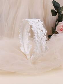 1pc White Lace Floral Wide-Banded Headband, Women Elegant Retro Headpiece, Bridal Photoshoot & Daily Accessory,Travel,Birthday - White - View 6