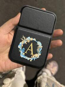1个迷你金色海洋花环字母折叠便携化妆镜，A-Z字母化妆镜带支架，旅行镜，美容产品，桌面化妆镜，长方形桌面可折叠简约化妆镜，女士便携式化妆镜，适合母亲节、教师节、生日、毕业等场合，夏季必备 - 彩色 - 查看 7