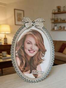 1pc Silver Frame Plastic Bow Tie Photo Frame, Inlaid With Rhinestones And Faux Pearls, 3", 6", 7" Oval Photo Frame, Valentine's Day Birthday Party Home Decor Accessory (Random Pattern Sent) - Multicolor - View 10