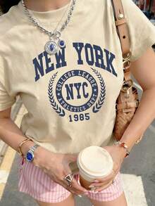 女款寬鬆版型 NEW YORK NYC 圖案 T-shirt，經典校園風印花，Y2K 休閒街頭風，夏季日常上衣 - 杏色 - 查看 6