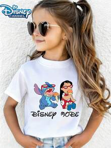 Disney Stitch Lil' Lilo Fun Kids T-Shirt - Eating Ice Cream In A Funny Pose, A Cute And Versatile Top For Kids Print Pattern Summer Tops,Short-Sleeved Casual And Cute Style  Children's Clothing Design, Girl Clothes For Kids Clothes ,Ropa Para Niños,Teen Girls Clothes, Summer Clothes,Boys Summer Outfits,Boys Clothes,Perfect For Cool Girls. Comfortable And Breathable Children's Short-Sleeved T-Shirt. Comfortable And Casual Wear All Year Children's Clothes,Comfortable & Lightweight, Iconic Print For Mix-And-Match Outfits,Suitable For Both Boys And Girls. - 白色 - 查看 1