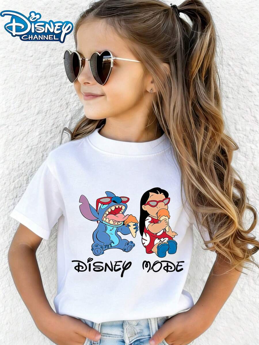 Disney Stitch Lil' Lilo Fun Kids T-Shirt - Eating Ice Cream In A Funny Pose, A Cute And Versatile Top For Kids Print Pattern Summer Tops,Short-Sleeved Casual And Cute Style Children's Clothing Design, Girl Clothes For Kids Clothes ,Ropa Para Niños,Teen Girls Clothes, Summer Clothes,Boys Summer Outfits,Boys Clothes,Perfect For Cool Girls. Comfortable And Breathable Children's Short-Sleeved T-Shirt. Comfortable And Casual Wear All Year Children's Clothes,Comfortable & Lightweight, Iconic Print For Mix-And-Match Outfits,Suitable For Both Boys And Girls. - 白色 - 查看 1