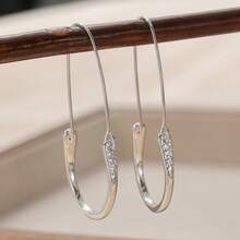 1 Pair Simple Vintage Silver Earrings, Versatile Jewelry Accessory For Daily Wear And Gatherings - Silver - View 2