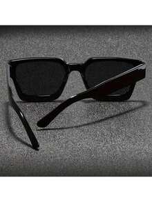 Men's Retro Square Frame Glasses - Vintage Style Black Polycarbonate Frame & Decorative Lenses, Lightweight Durable Eyewear For Driving, Casual Outings & Formal Events, Includes Cleaning Cloth, Casual Attire, Classic Design, Sturdy Construction, Stylish Frames, Accessory Lovers - 黑色 - 查看 4